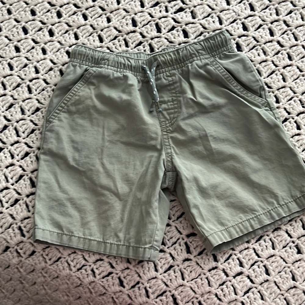 EUC Cat and Jack, Target, green shorts. Smoke free home!